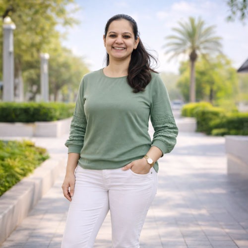 Priya, 36