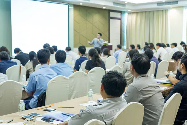 Public Speaking & Presentation Skills